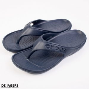 crocs thong sandals